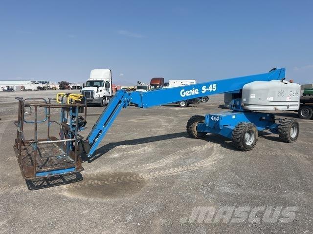 Genie S-45 Construction - Autres