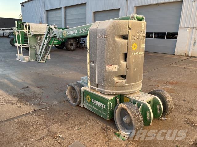 Genie Z-30/20N Nacelles articulées