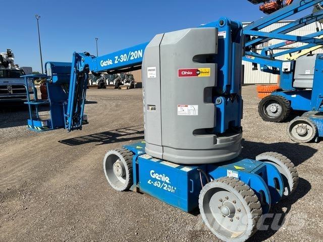 Genie Z30/20N Nacelles articulées