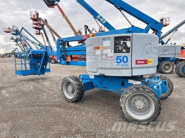 Genie Z45/25J Nacelles articulées