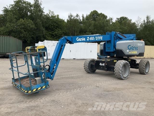 Genie Z60/37 Nacelles articulées