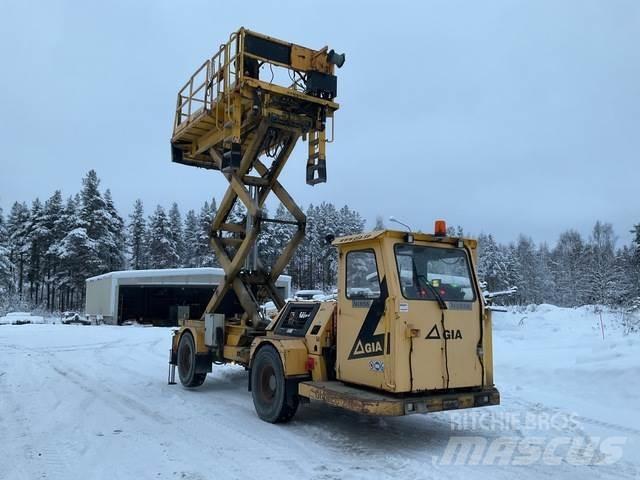  Giamec 211 Camion nacelle