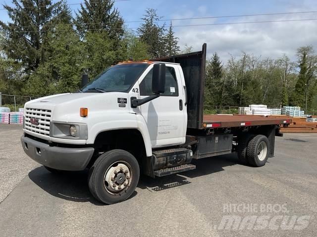 GMC C5500 Camion plateau