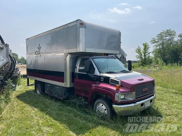GMC C5500 Camion Fourgon