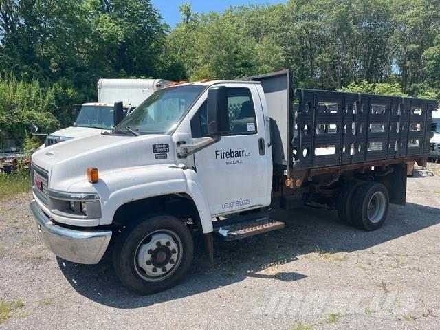 GMC C5500 Camion plateau