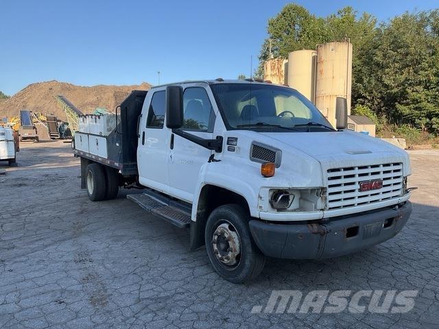 GMC C5500 Camion plateau