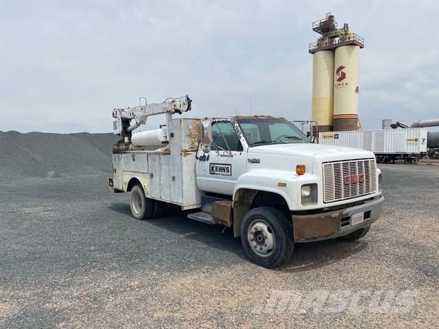 GMC C5500 Camions et véhicules municipaux
