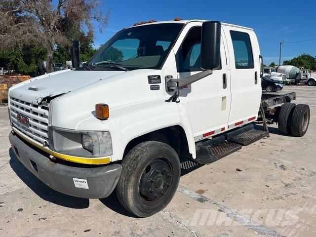 GMC C5500 Cabines