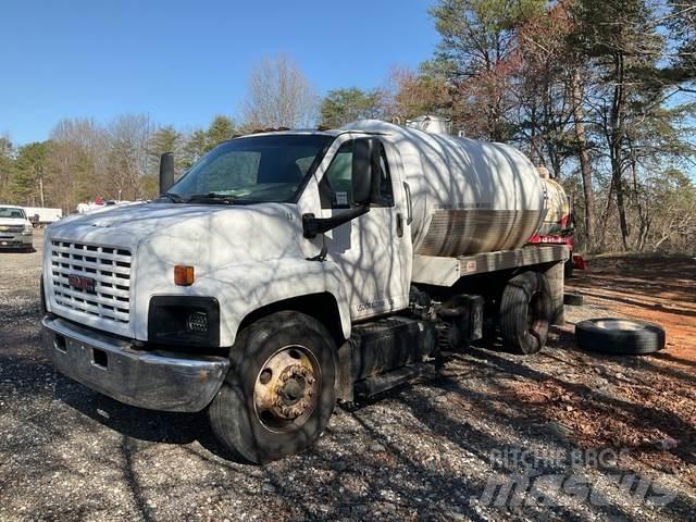GMC C6500 Camion aspirateur, Hydrocureur