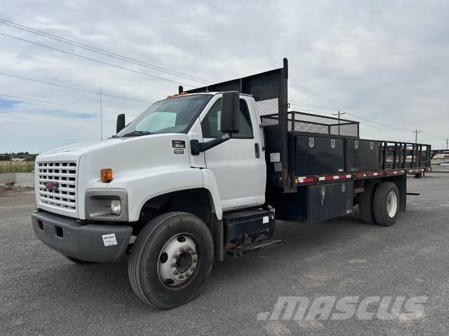 GMC C6500 Camion plateau