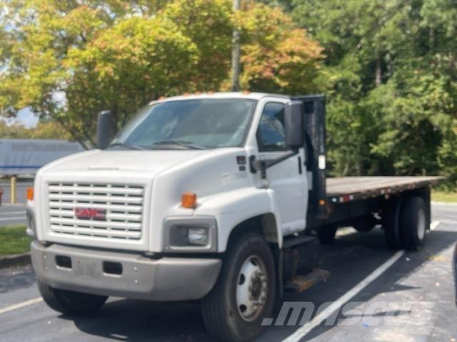 GMC C6500 Camion plateau