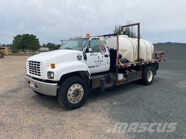 GMC C7500 Camion plateau