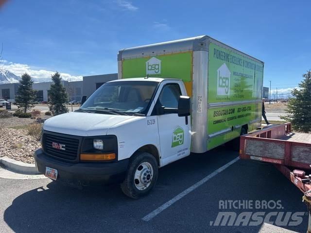 GMC Savana Camion Fourgon