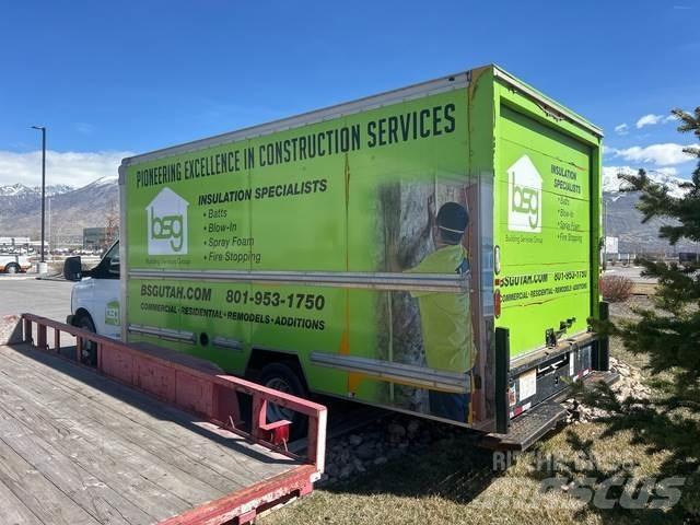 GMC Savana Camion Fourgon