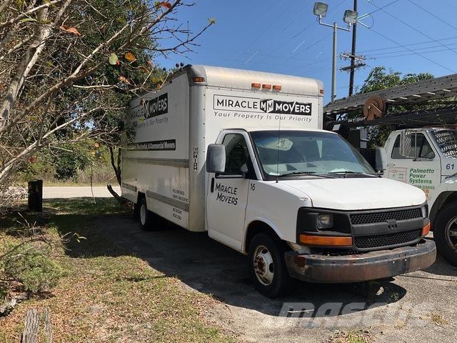 GMC Savana Camion Fourgon