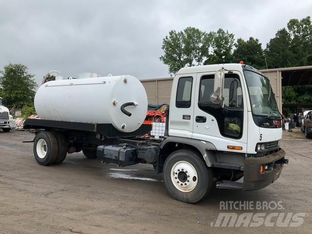 GMC T7500 Camion citerne à eau
