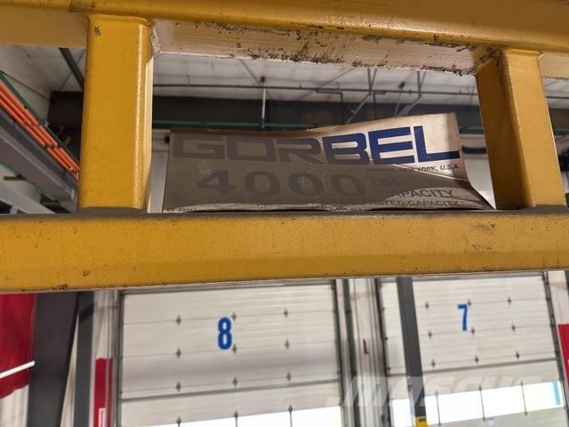  Gorbel Grue à fixation suspendue