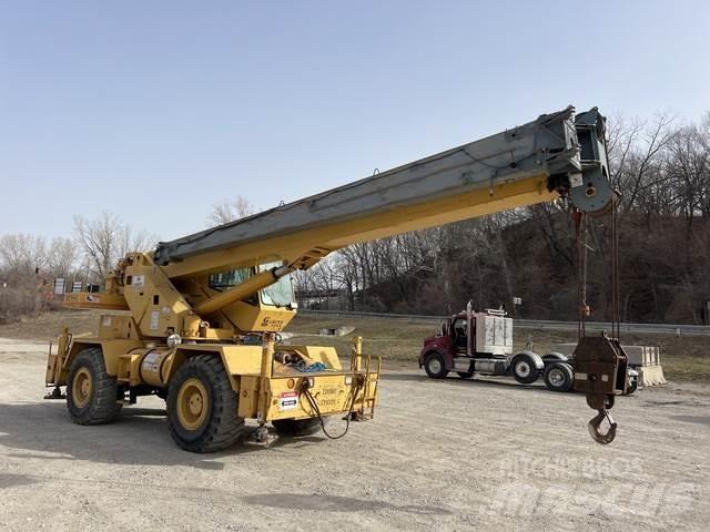 Grove RT530E Grues mobiles