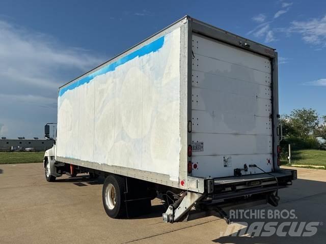 Hino  Camion Fourgon