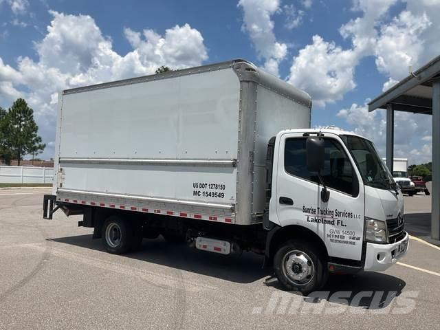 Hino 155 Camion Fourgon