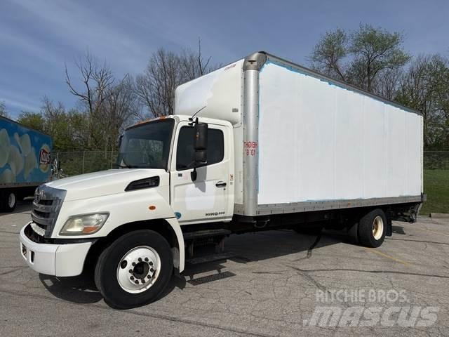 Hino 238 Camion Fourgon