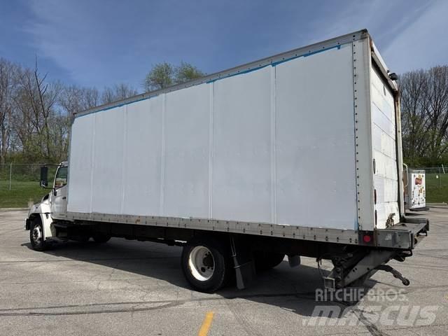 Hino 238 Camion Fourgon