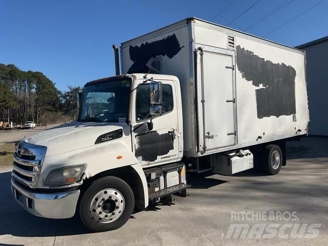 Hino 258 Camion Fourgon