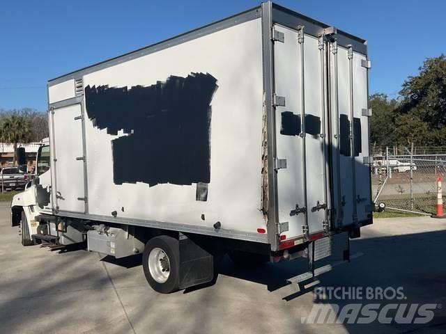 Hino 258 Camion Fourgon