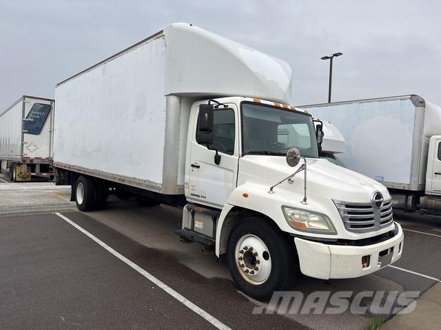 Hino 258 Camion Fourgon