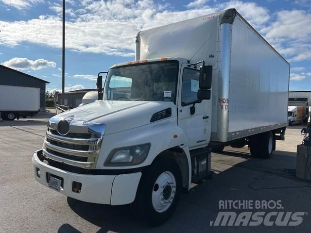 Hino 268 Camion Fourgon