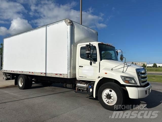 Hino 268 Camion Fourgon