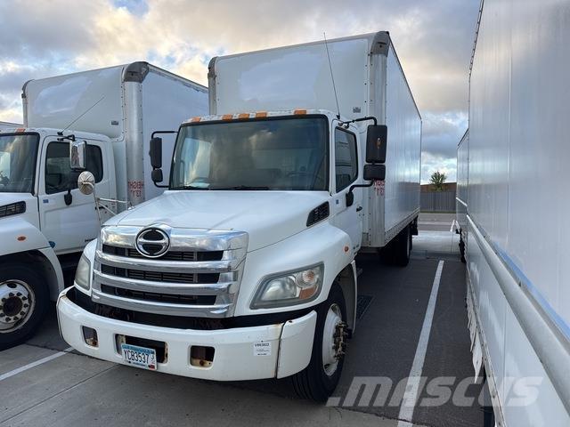 Hino 268 Camion Fourgon