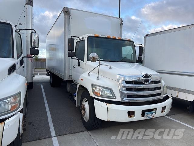 Hino 268 Camion Fourgon