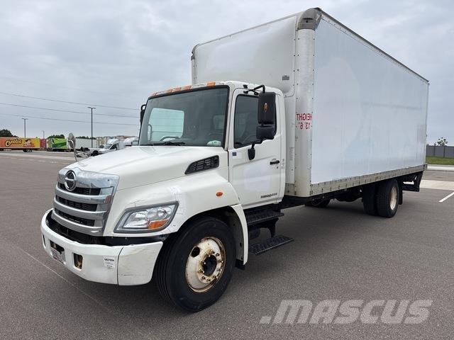Hino 268 Camion Fourgon