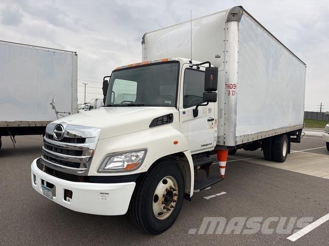 Hino 268 Camion Fourgon