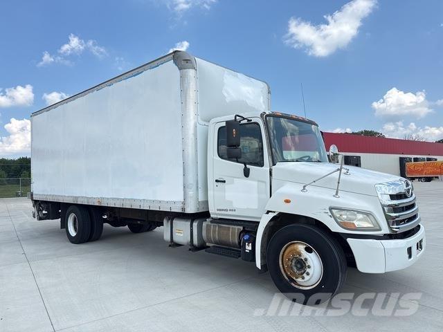 Hino 268 Camion Fourgon