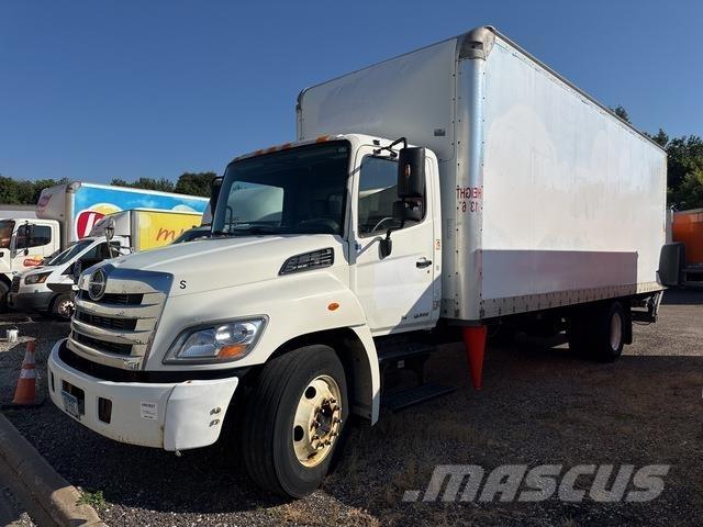 Hino 268 Camion Fourgon