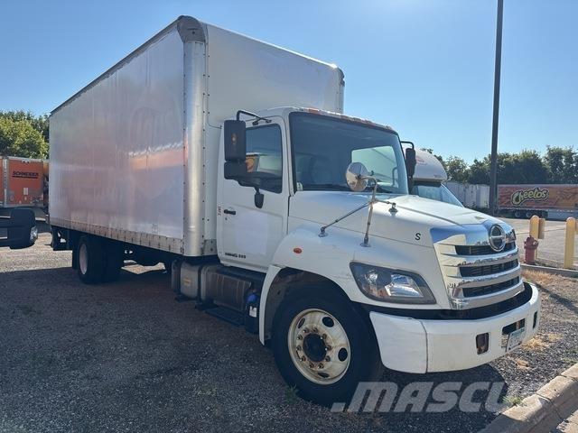 Hino 268 Camion Fourgon