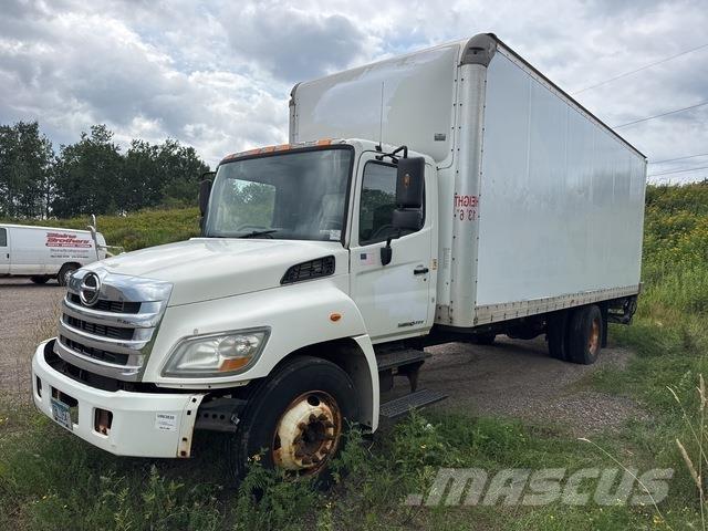 Hino 268 Camion Fourgon