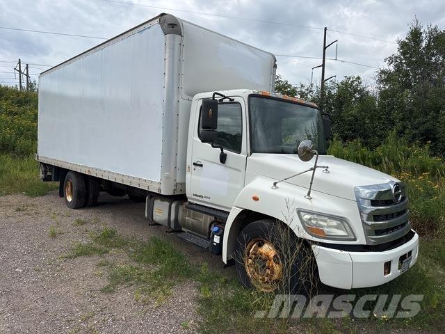 Hino 268 Camion Fourgon