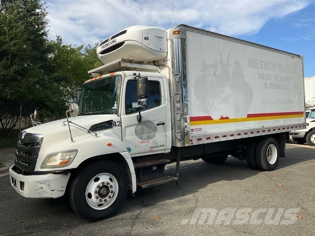 Hino 268 Camion frigorifique