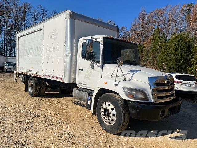 Hino 268 Camion Fourgon
