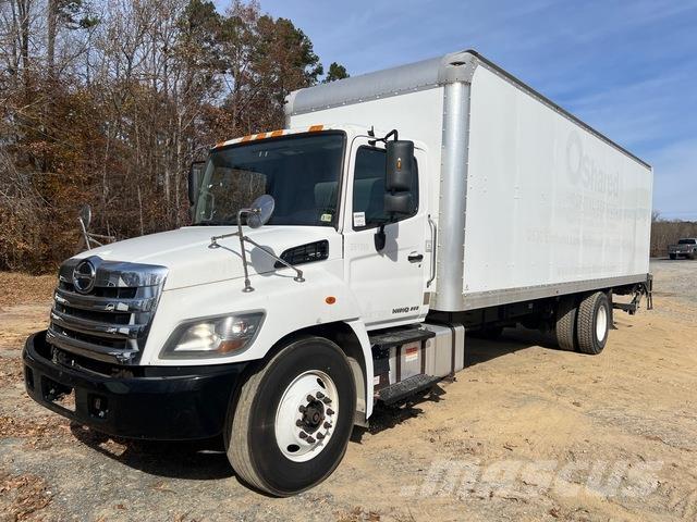 Hino 269 Camion Fourgon