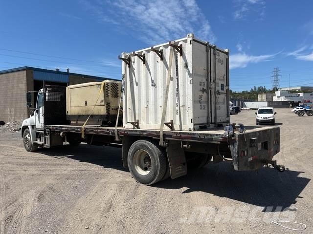 Hino 308 Camion plateau