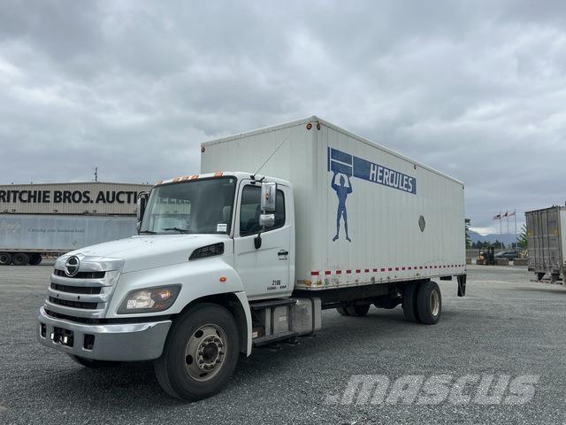 Hino 338 Camion Fourgon