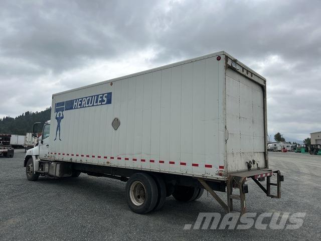 Hino 338 Camion Fourgon