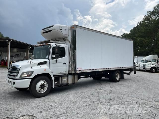 Hino 338 Camion frigorifique
