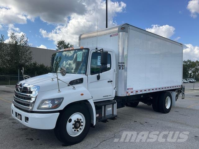 Hino 338 Camion Fourgon