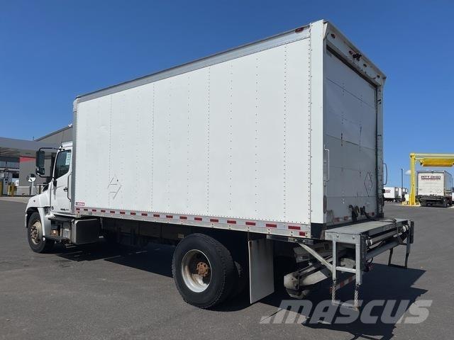 Hino 338 Camion Fourgon