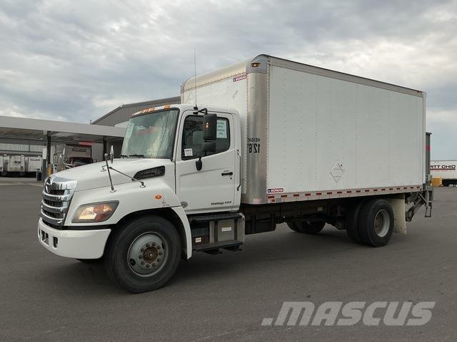 Hino 338 Camion Fourgon